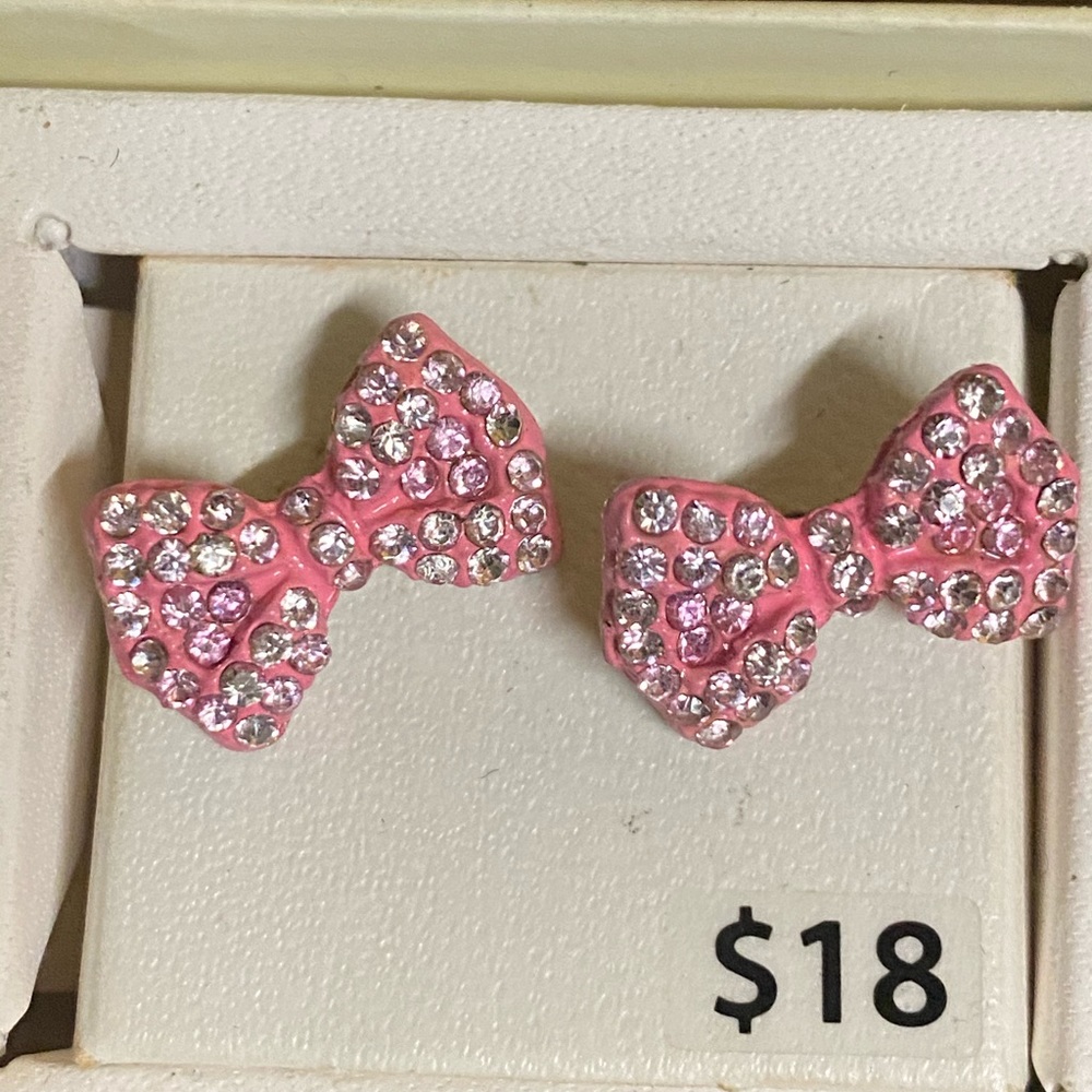 Fashion earrings